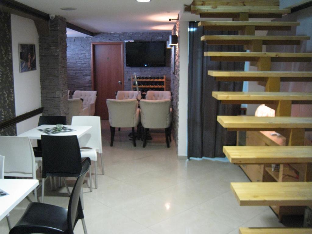 Domus Aparthotel Skopje Buitenkant foto