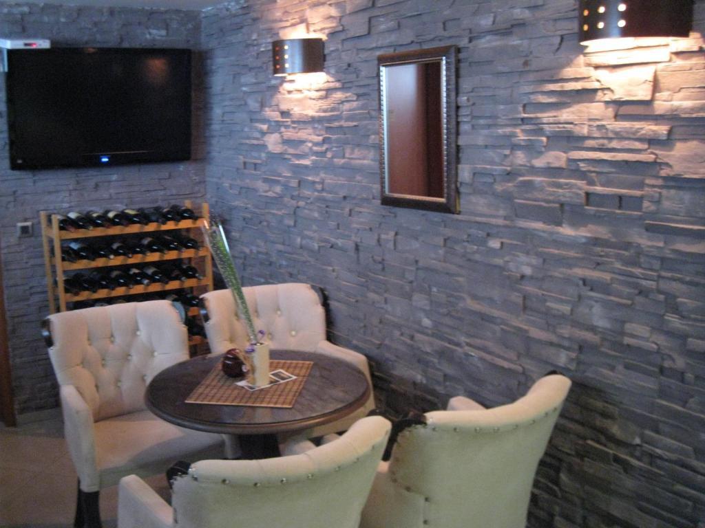 Domus Aparthotel Skopje Buitenkant foto