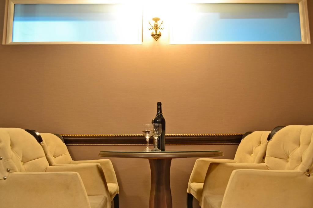 Domus Aparthotel Skopje Buitenkant foto